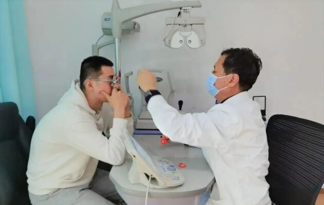 近视手术5大谣言揭秘？！帖彪主任为你还原近视手术真相